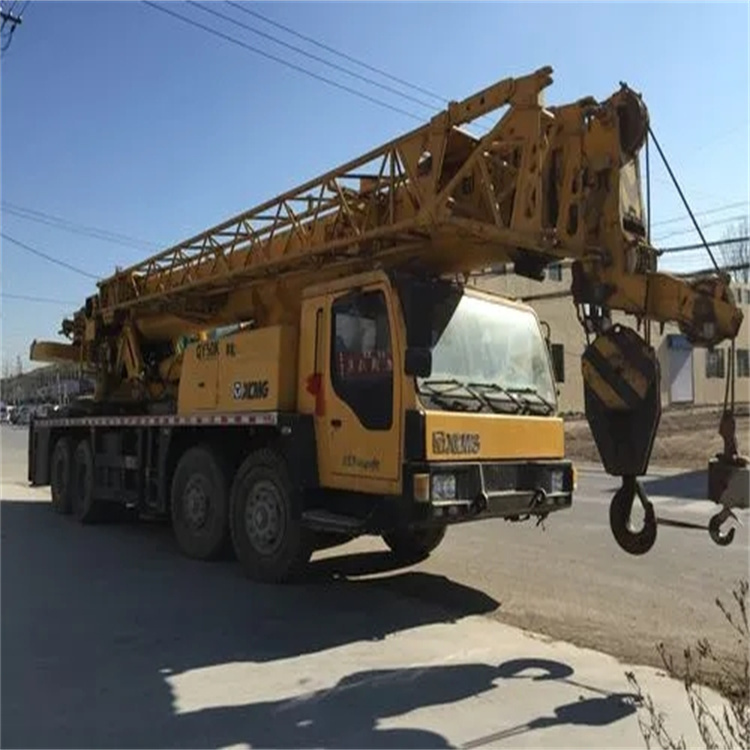 沛县哪里有专业吊车出租